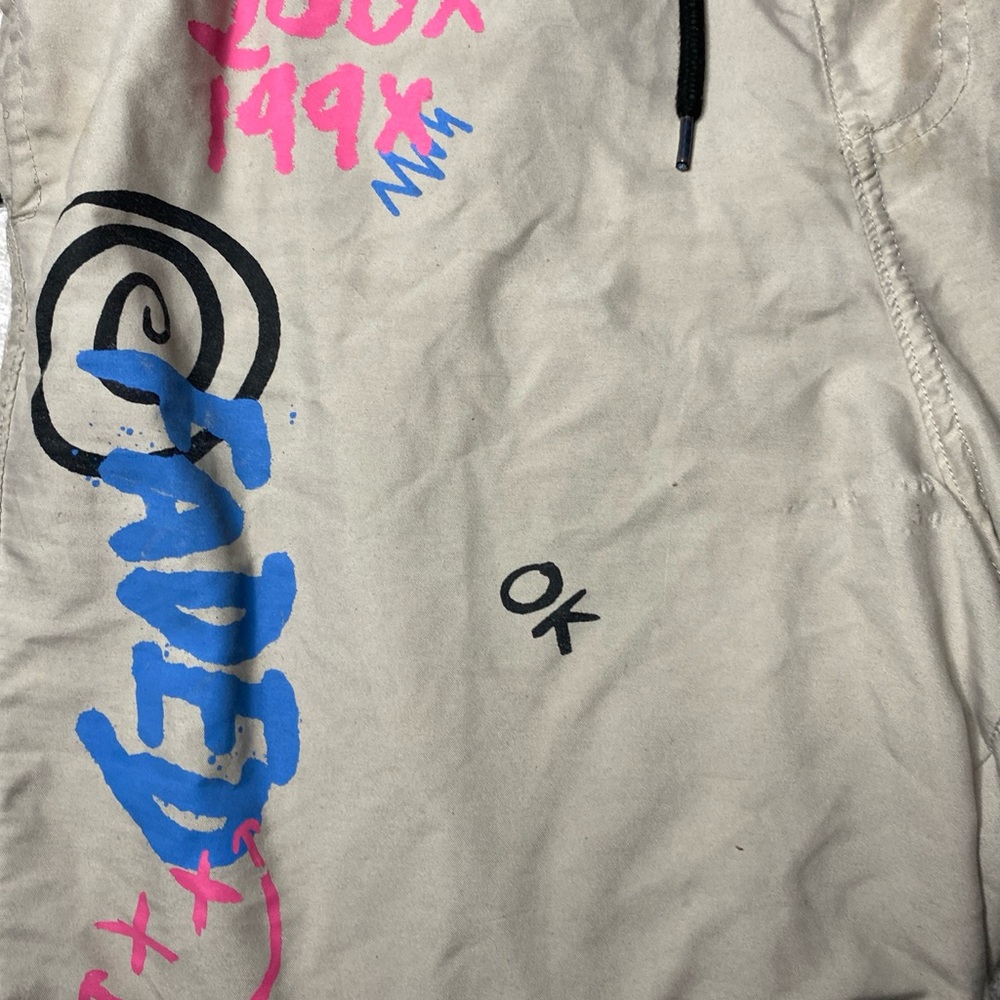 Used - Picture 3 of 3